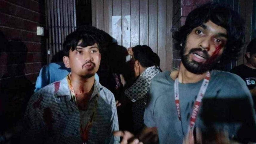 জাবিতে মধ্যরাতে ছাত্রলীগ-পুলিশের হামলা