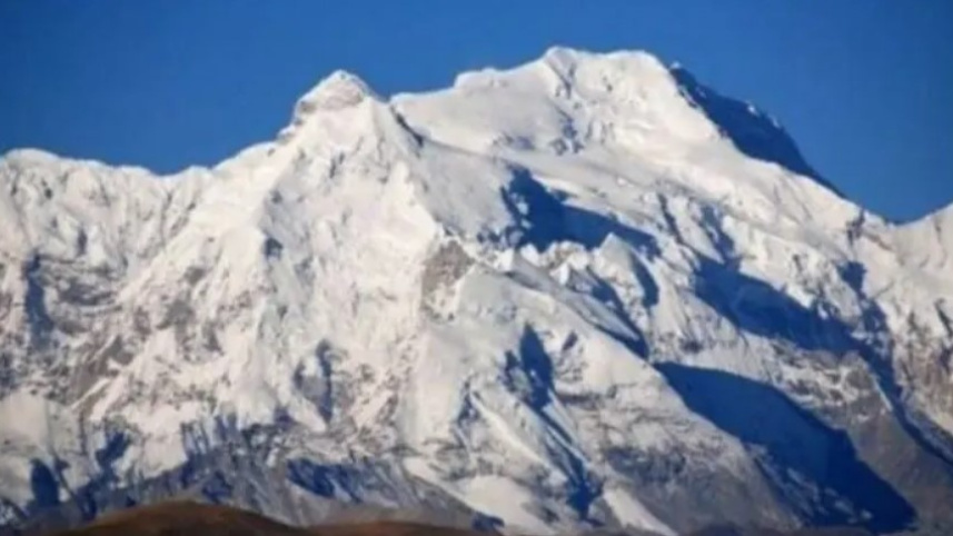 তিব্বতের শিশা পাংমা পর্বত। ফাইল ছবি: স্টার মালয়েশিয়া