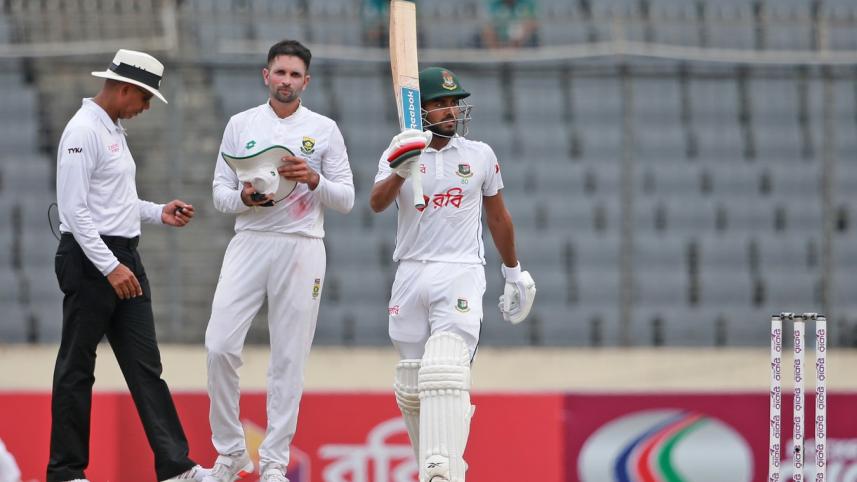 Keshav Maharaj & Mehidy Hasan Miraz