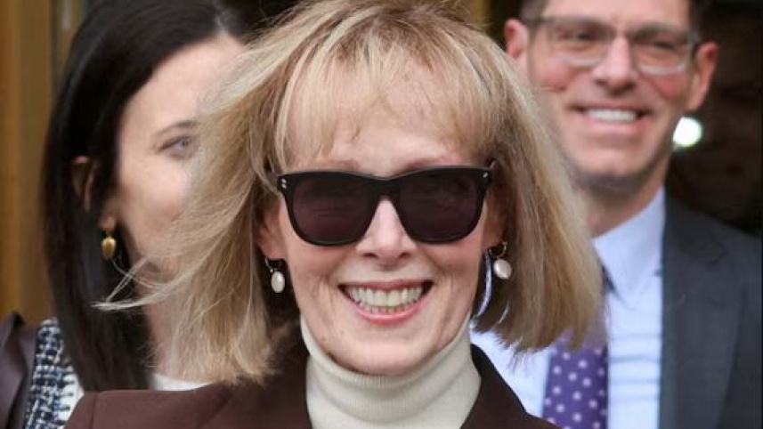 মার্কিন লেখিকা জিন ক্যারল। ফাইল ছবি: এএফপি