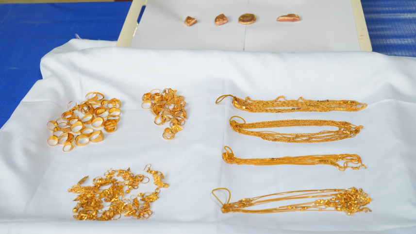 স্বর্ণের দোকানে চুরি