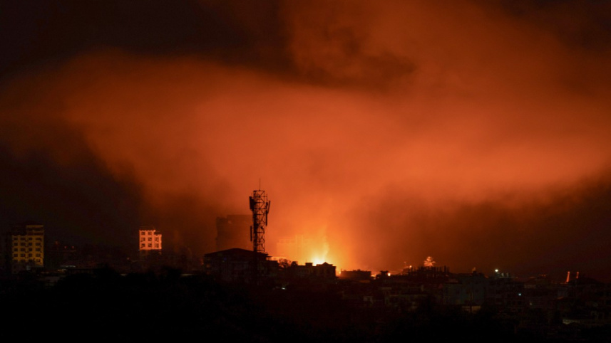 জান্তার সঙ্গে বিদ্রোহীদের যুদ্ধে ক্ষতির শিকার হচ্ছে মিয়ানমারের সাধারণ মানুষ। ছবি: সংগৃহীত