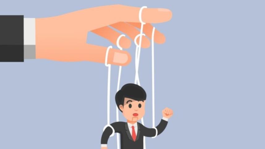 জীবনের নিয়ন্ত্রণ অন্যের হাতে