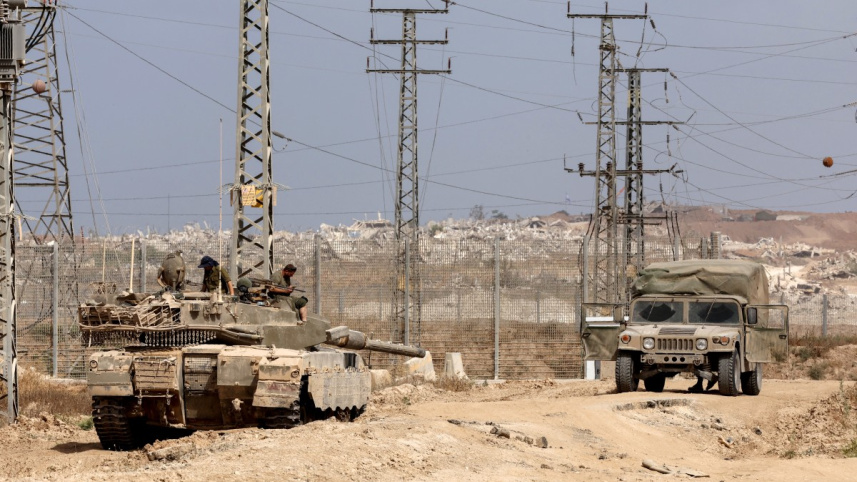 গাজায় ইসরায়েলি সামরিক বাহিনীর হামলার মাত্রা বেড়েছে। ছবি: এএফপি