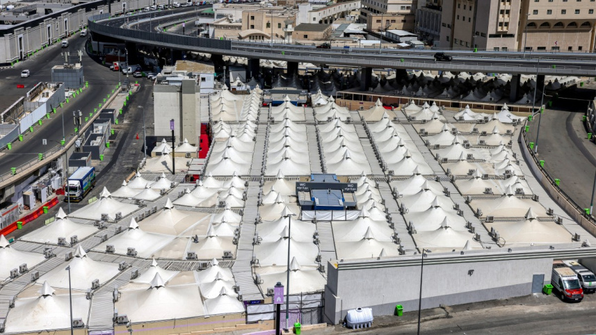 মিনায় হজযাত্রীদের শিবির। ছবি: এএফপি (১ জুন, ২০২৫)