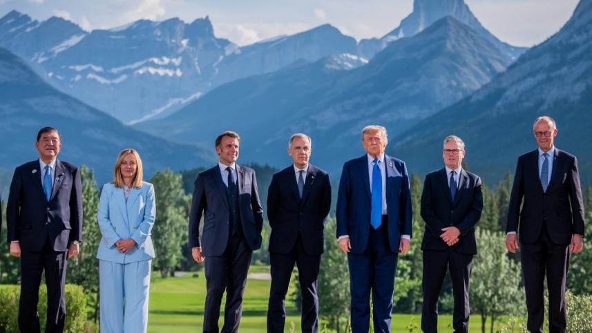 g7