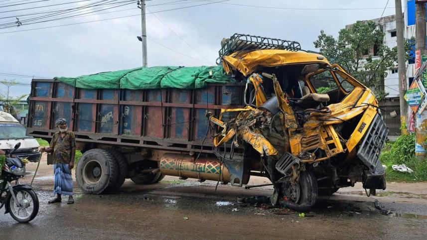 pabna_accident_17june25.jpg