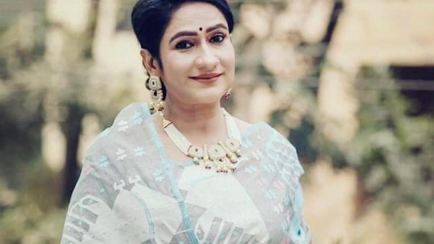 মনিরা মিঠু.jpg