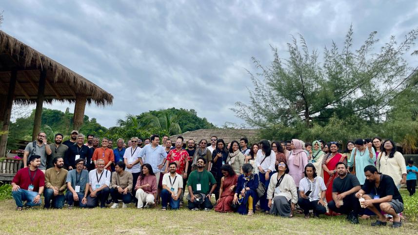 Discourse By the Shore