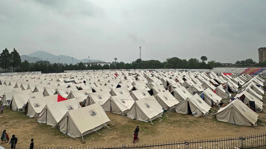 Afghan refugees in pakistan