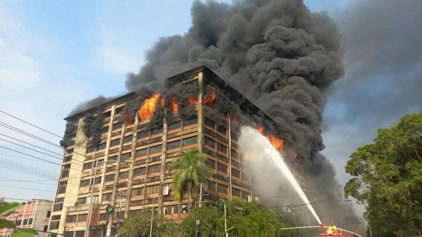 চট্টগ্রাম আগুন.jpg