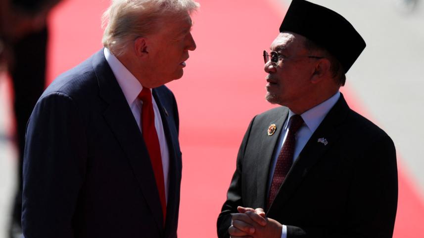 Trump lands in Malaysia for first leg of Asia tour