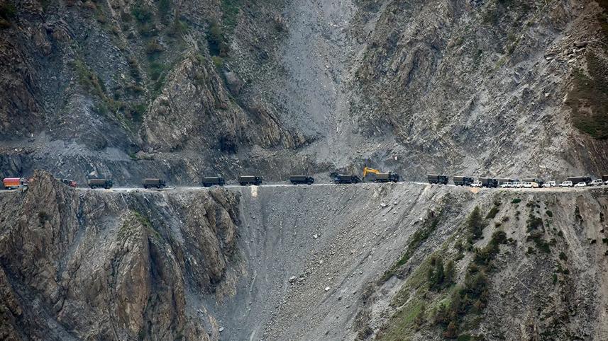 zojila_pass_india.jpg