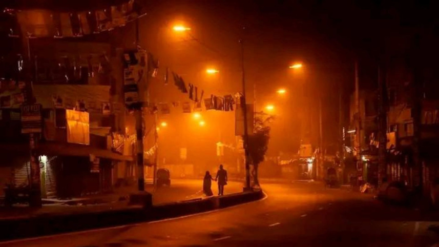 সোডিয়াম বাতির আলোর সেই ঢাকা শহর