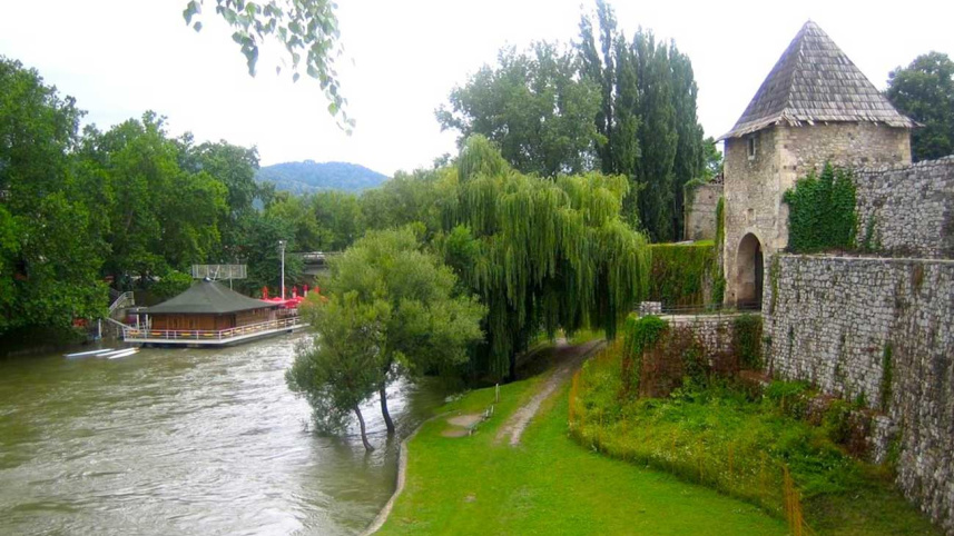 ভারভেস নদী