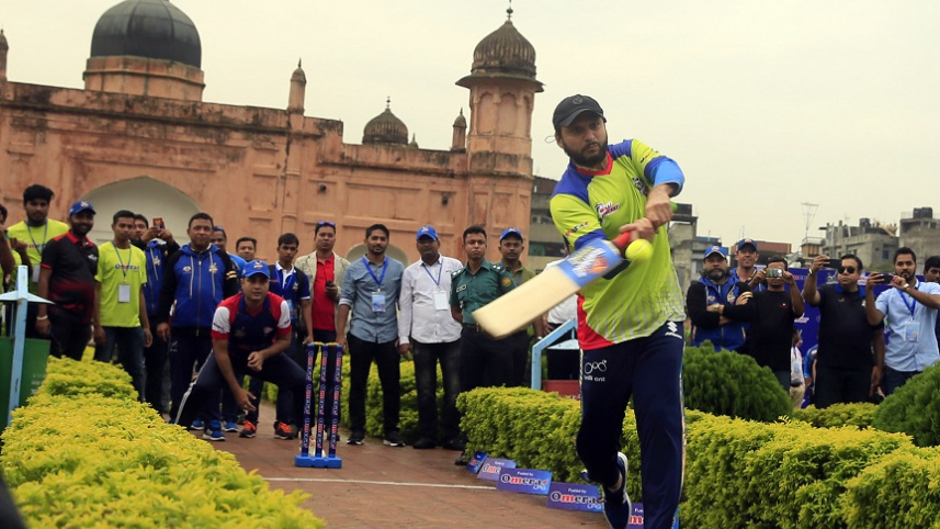 লালবাগ কেল্লায় সাকিবদের অন্যরকম দিন
