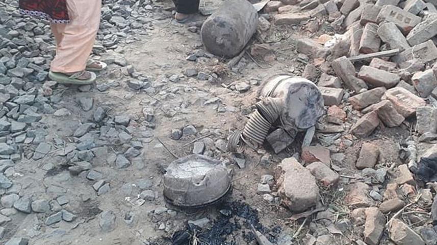 Jaipurhat_Train_Accident1_1.jpg