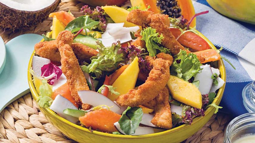 tropical_chicken_coconut_salad