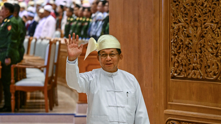 মিয়ানমারে নতুন প্রেসিডেন্ট মিন অং হ্লাইং । ছবি: এএফপি