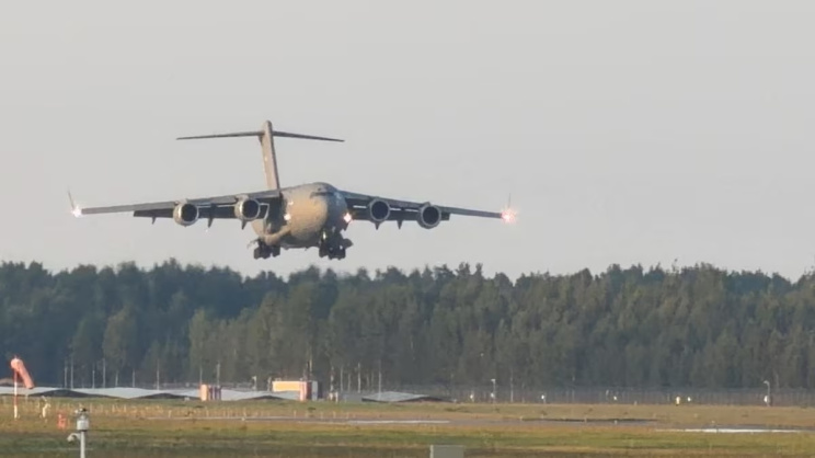 US Plane