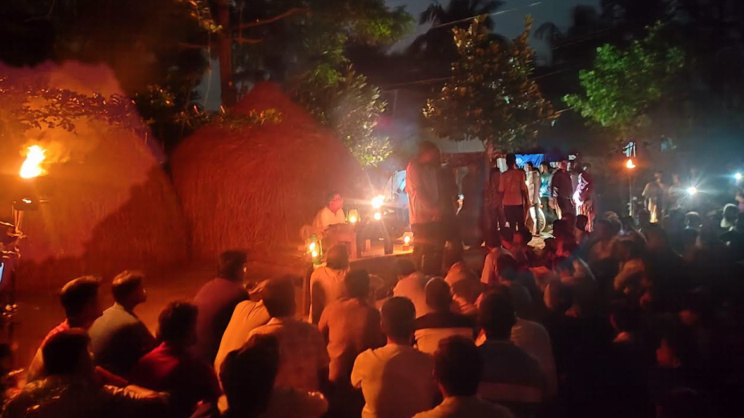 বিলুপ্তপ্রায় লোকসংস্কৃতি ও সাহিত্য ঐতিহ্য নতুন প্রজন্মের সামনে তুলে ধরতে এ আয়োজনের উদ্যোগ নেওয়া হয়।