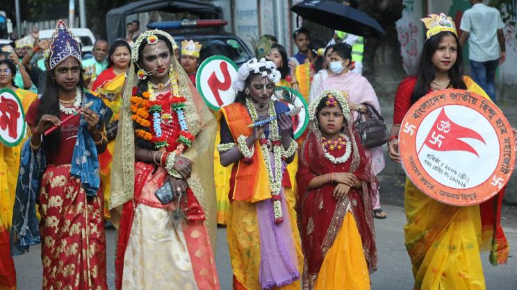 ঢাকায় জন্মাষ্টমীর শোভাযাত্রা। ছবি: প্রবীর দাশ/স্টার