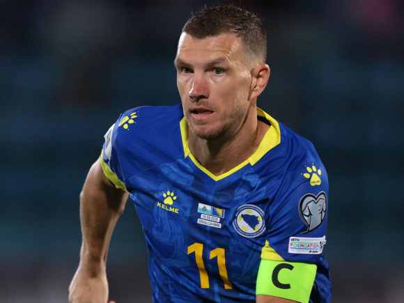 Edin Dzeko
