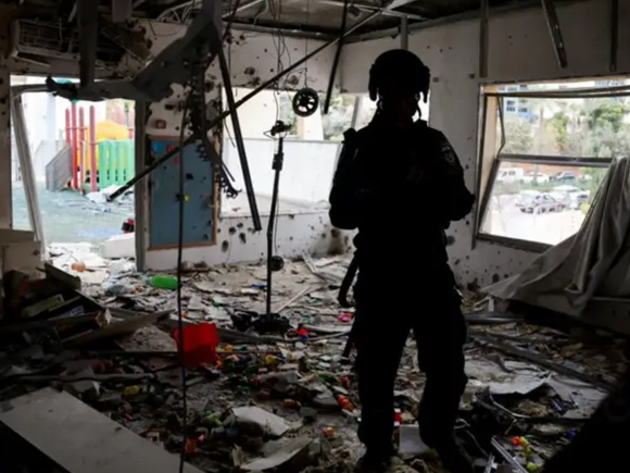 Central Israel Kindergarten Hit by Cluster Missile Debris