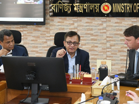 বাণিজ্যমন্ত্রী