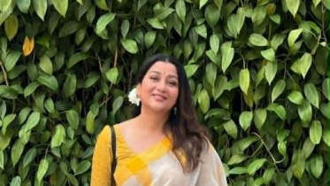 দর্শকপ্রিয় অভিনয়শিল্পী দীপা খন্দকার। ছবি: সংগৃহীত