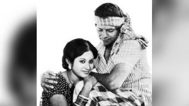 আলোর মিছিল সিনেমায় ফারুক ও ববিতা। ছবি: সংগৃহীত