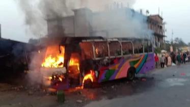 comilla_bus_fire