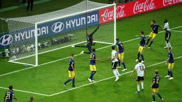 2018-06-23T195834Z_1546619043_RC12A52912B0_RTRMADP_3_SOCCER-WORLDCUP-GER-SWE.JPG