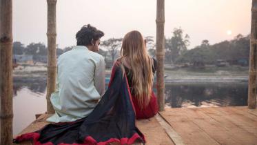 আয় প্রেম যায় প্রেম