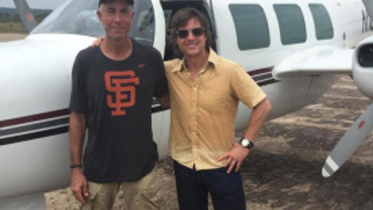 Alan Purwin with Tom Cruise