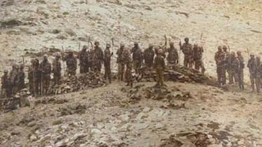 Chinese Troops-1.jpg