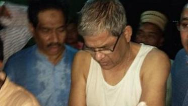fakhrul-hurt-rangunia-attack-bnp-wb-por.jpg