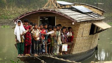 Pabna Photo-Boat school-1.jpg