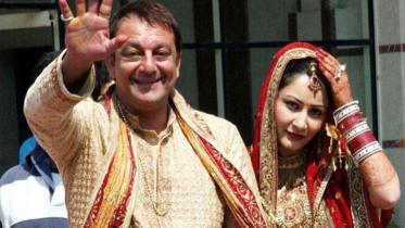 Sanjay Dutt and Manyata.jpg