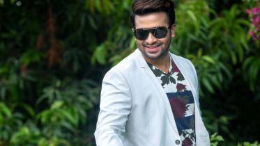 shakib khan-2.jpg
