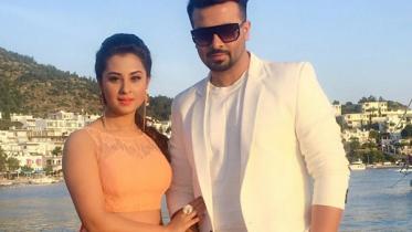 Shakib Khan and Bubly