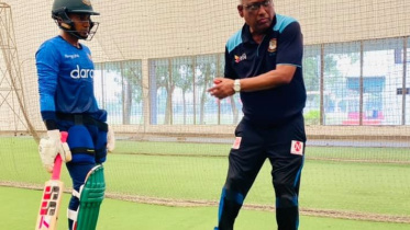 Mushfiqur Rahim & Nazmul Abedin Fahim