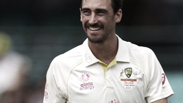 starc_player_of_the_year.jpg