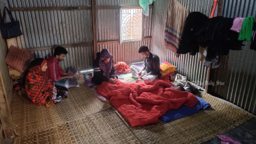 Narayanganj_School_Techer_family_photo