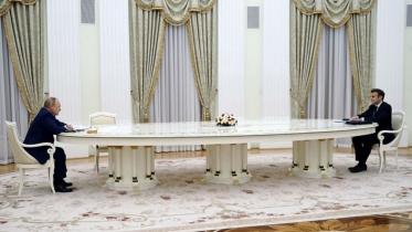 putin macron meeting 