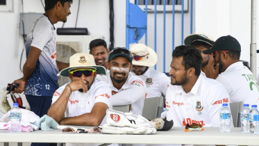 Shakib Al Hasan & Liton Das