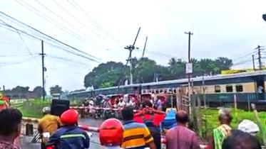 লেভেলক্রসিং