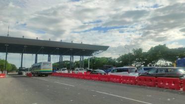 padma_bridge_toll_plaza.jpg