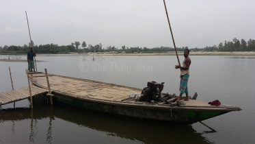 thakurgaon_pic-the_boat_that_capsized_in_karatoa-03_copy.jpg