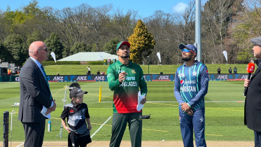bangladesh vs pakistan toss